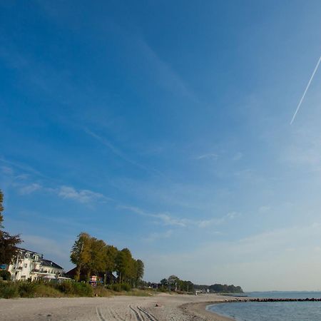 Hof Sierksdorf Hotel Exterior photo